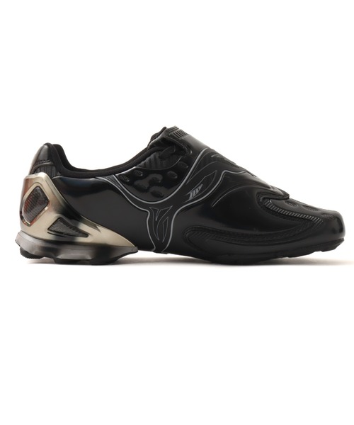 PUMA（プーマ）の「PUMA V-S1 CONTACT / プーマ V-S1 コンタクト（スニーカー・メンズ・ブラック・25.0cm/24.5cm/24.0cm/23.5cm/30.0cm/29.0cm/28.5cm/28.0cm/27.5cm/27.0cm/26.5cm/26.0cm/25.5cm/23.0cm）」の4枚目の写真