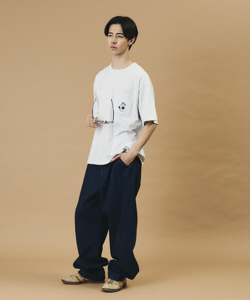 FREAK'S STORE(フリークスストア)の「tombonia/トムボニア バックプリント クルーネック ポケットTシャツ/スケートボーイ(Tシャツ/カットソー・メンズ・ネイビー/ライトグレー/ホワイト/チャコールグレー・SMALL/LARGE/MEDIUM)」の5枚目の写真