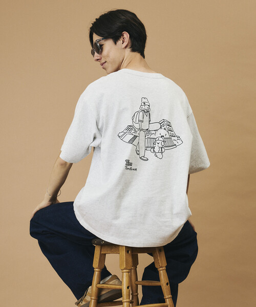 FREAK'S STORE(フリークスストア)の「tombonia/トムボニア バックプリント クルーネック ポケットTシャツ/スケートボーイ(Tシャツ/カットソー・メンズ・ネイビー/ライトグレー/ホワイト/チャコールグレー・SMALL/LARGE/MEDIUM)」の9枚目の写真
