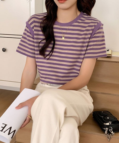 2ly2(トゥーリートゥー)の「ボーダーTシャツ レディース 半袖 ゆったり カットソー シンプル(Tシャツ/カットソー・レディース・ブラック/パープル・FREE)」の7枚目の写真