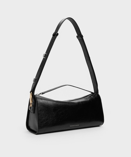 CHARLES & KEITH（チャールズ & キース）の「Delfina デルフィナ イロンゲイティッド ショルダーバッグ（ショルダーバッグ・レディース・ダークブラウン系3/スミクロ・S）」の5枚目の写真