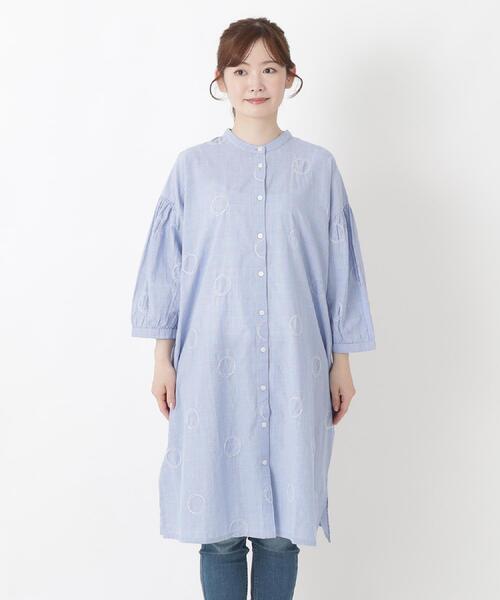 one'sterrace(ワンズテラス)の「サークルドット刺繍 8分袖ワンピース(ワンピース・レディース・ブラック系8/ブルー系その他7/グリーン系その他6・02)」の15枚目の写真