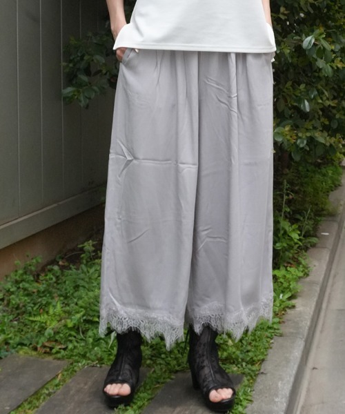 axes femme(アクシーズファム)の「接触冷感裾レースワイドパンツ(その他パンツ・レディース・キナリ/ブラック/グレー・FREE)」の3枚目の写真