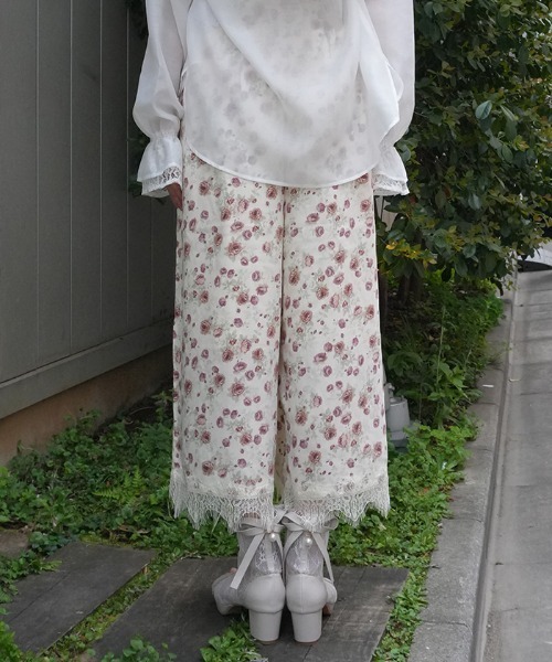 axes femme(アクシーズファム)の「接触冷感裾レースワイドパンツ(その他パンツ・レディース・キナリ/ブラック/グレー・FREE)」の6枚目の写真
