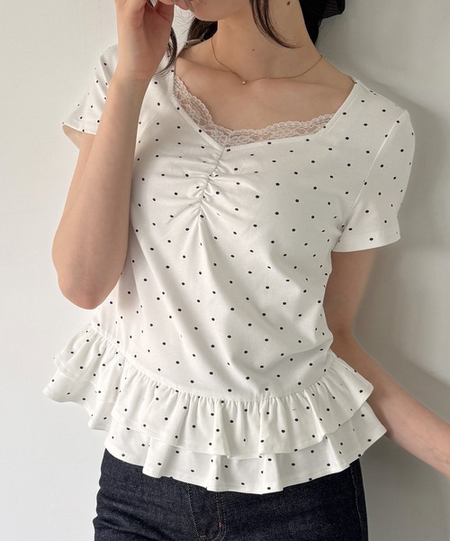 junoah(ジュノア)の「フリルカットトップス(Tシャツ/カットソー・レディース・ブラック/グレー/ホワイト・SMALL/LARGE/MEDIUM)」の1枚目の写真