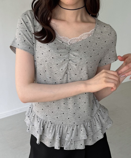 junoah(ジュノア)の「フリルカットトップス(Tシャツ/カットソー・レディース・ブラック/グレー/ホワイト・SMALL/LARGE/MEDIUM)」の14枚目の写真