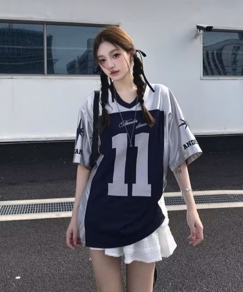 Ritzy(リッツィー)の「ナンバープリント ルーズシルエット スポーツ T シャツ(Tシャツ/カットソー・レディース・ネイビー・L/M)」の1枚目の写真