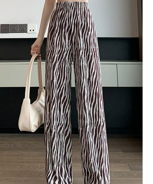 REBALANCE(リバランス)の「レディース ゼブラ柄 ワイドパンツ(その他パンツ・レディース・A/B・X-LARGE/LARGE/MEDIUM)」の7枚目の写真