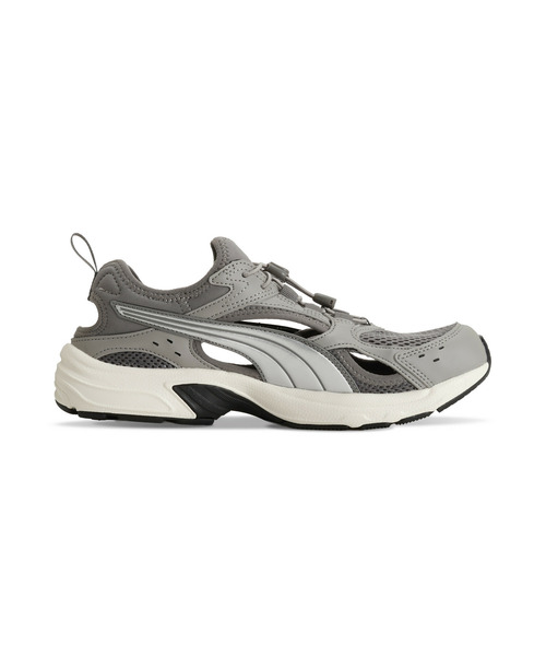 PUMA(プーマ)の「PUMA プーマ ユニセックス ミレニオ テック LT サンダル(スニーカー・メンズ・シルバー系その他/ブラック×シルバー・26.0cm/26.5cm/28.0cm/28.5cm/27.0cm/25.5cm/24.0cm/24.5cm/23.0cm/22.5cm/25.0cm/27.5cm/29.0cm/23.5cm)」の13枚目の写真