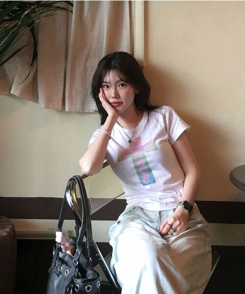 FANCY CLUB(ファンシークラブ)の「プロス グロッシー T (ホワイト) F26QB059(Tシャツ/カットソー・レディース・その他・ONE)」の7枚目の写真