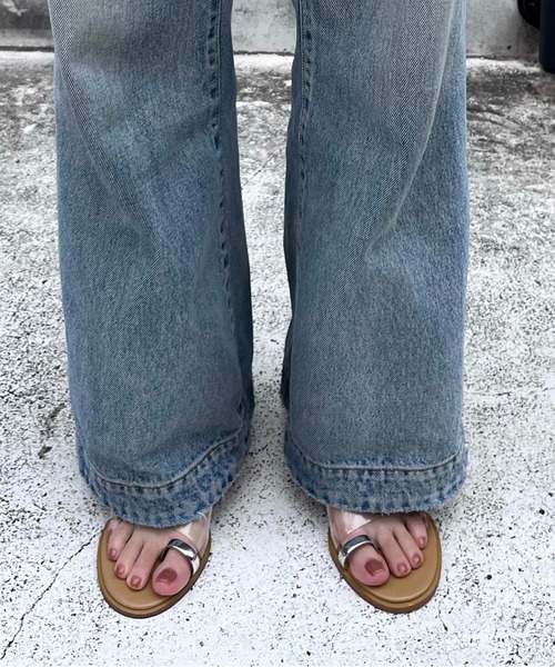 LE VERNIS(ル・ベルニ)の「LE VERNIS(ル・ベルニ)Toe ring sandals(サンダル・レディース・ブラック/シルバー/クリア/ブラウン・24.5㎝/23.5/24.5/23.5cm)」の22枚目の写真
