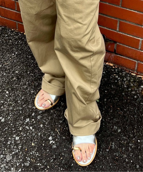 LE VERNIS(ル・ベルニ)の「LE VERNIS(ル・ベルニ)Toe ring sandals(サンダル・レディース・ブラック/シルバー/クリア/ブラウン・24.5㎝/23.5/24.5/23.5cm)」の20枚目の写真
