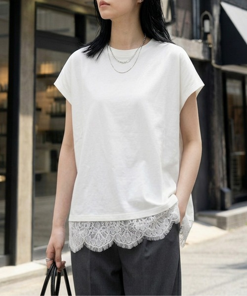AMELY（エミリー）の「裾レースデザインTシャツ（Tシャツ/カットソー・レディース・ホワイト/ブラック・フリー）」の2枚目の写真