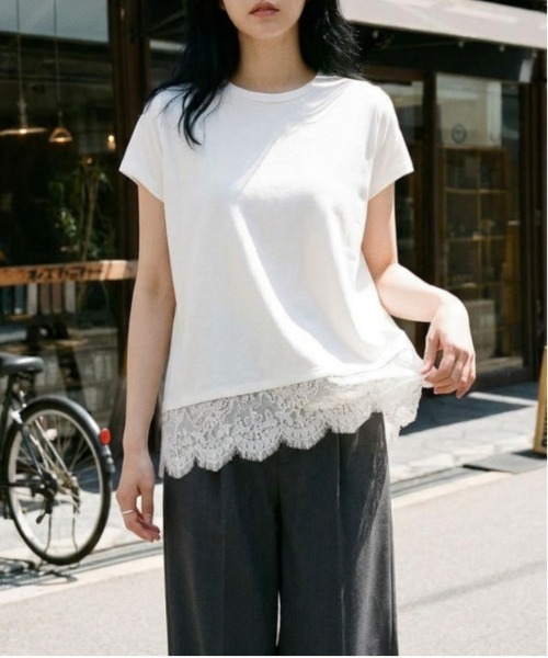 AMELY（エミリー）の「裾レースデザインTシャツ（Tシャツ/カットソー・レディース・ホワイト/ブラック・フリー）」の12枚目の写真