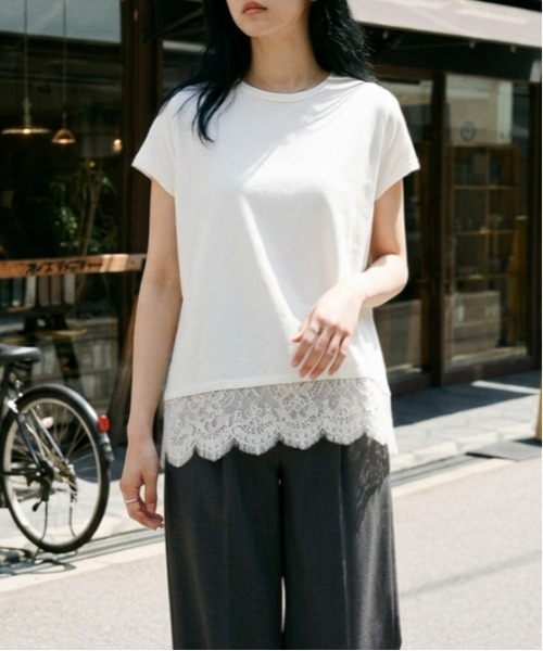 AMELY（エミリー）の「裾レースデザインTシャツ（Tシャツ/カットソー・レディース・ホワイト/ブラック・フリー）」の14枚目の写真