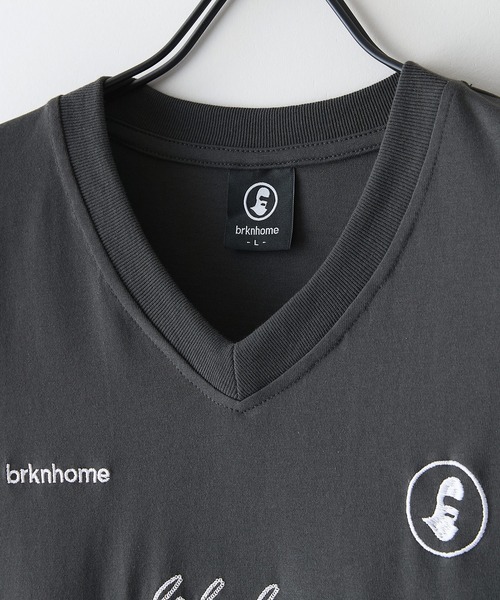 brknhome(ブロークンホーム)の「【BRKNHOME/ブロークンホーム】×【ZERO STAIN/ゼロステイン】【ホッケー風デザイン】コラボTシャツ 汗染み防止 ワンポイント オーバーサイズ(Tシャツ/カットソー・メンズ・ホワイト/チャコールグレー・MEDIUM/LARGE)」の7枚目の写真