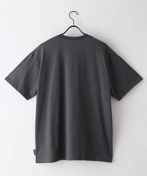 brknhome(ブロークンホーム)の「【BRKNHOME/ブロークンホーム】×【ZERO STAIN/ゼロステイン】【ホッケー風デザイン】コラボTシャツ 汗染み防止 ワンポイント オーバーサイズ(Tシャツ/カットソー・メンズ・ホワイト/チャコールグレー・MEDIUM/LARGE)」の13枚目の写真