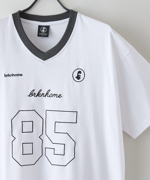 brknhome(ブロークンホーム)の「【BRKNHOME/ブロークンホーム】×【ZERO STAIN/ゼロステイン】【ホッケー風デザイン】コラボTシャツ 汗染み防止 ワンポイント オーバーサイズ(Tシャツ/カットソー・メンズ・ホワイト/チャコールグレー・MEDIUM/LARGE)」の16枚目の写真