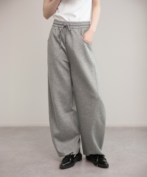 aimoha(アイモハ)の「スウェットワイドカーブパンツ(その他パンツ・レディース・グレー/ブラック・M/L)」の1枚目の写真