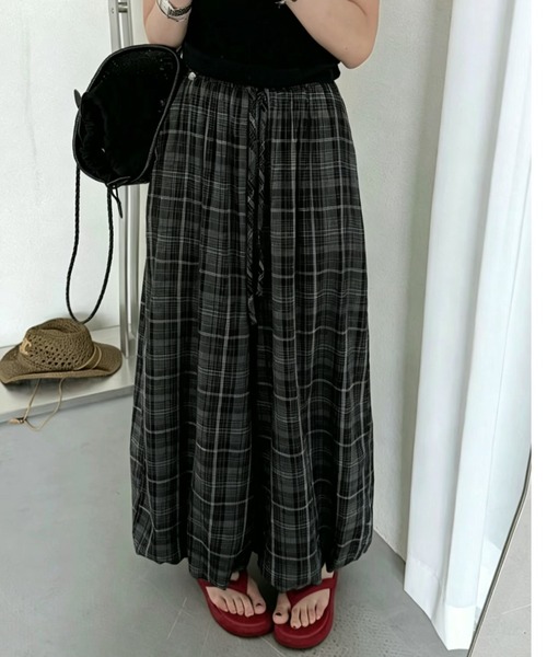 FACTOTUM(ファクトタム)の「チェック柄パンツ(その他パンツ・レディース・ホワイト/ブラック・FREE)」の3枚目の写真