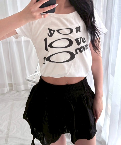 fiere(フィエール)の「ギャルコアグラフィックショート丈半袖Tシャツ(Tシャツ/カットソー・レディース・ホワイト・WM)」の3枚目の写真