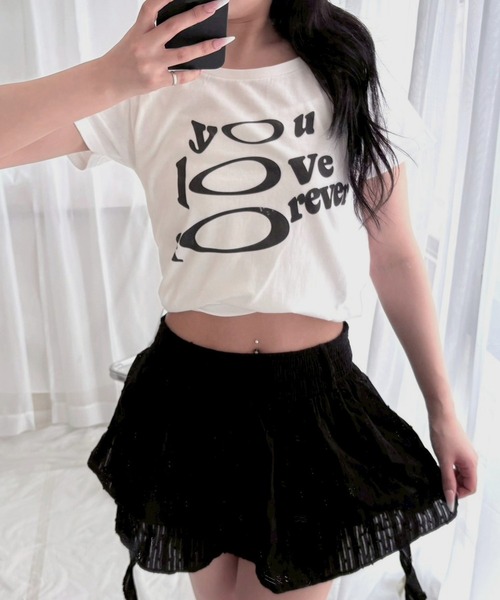 fiere(フィエール)の「ギャルコアグラフィックショート丈半袖Tシャツ(Tシャツ/カットソー・レディース・ホワイト・WM)」の4枚目の写真