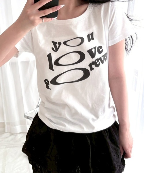 fiere(フィエール)の「ギャルコアグラフィックショート丈半袖Tシャツ(Tシャツ/カットソー・レディース・ホワイト・WM)」の7枚目の写真