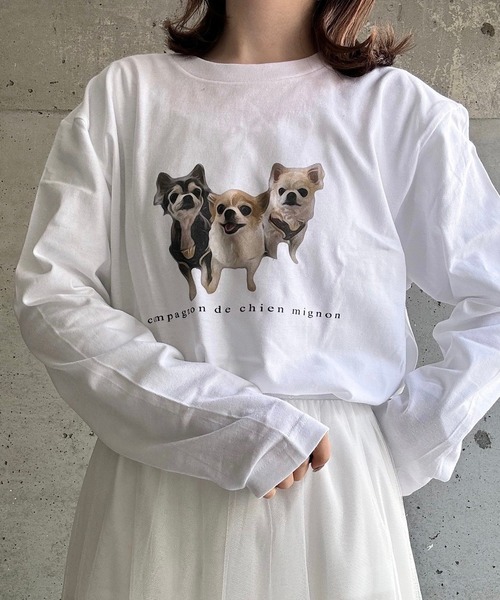 boemy(ボエミー)の「イラスト風ドッグプリントロンT/長袖Tシャツ(Tシャツ/カットソー・レディース・ホワイト・LARGE)」の1枚目の写真