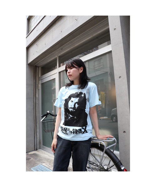 ハードコアチョコレート(ハードコアチョコレート)の「遊星からの物体X THE THING(雪原ライトブルー)(Tシャツ/カットソー・メンズ・クリアブルー・XX-LARGE/X-LARGE/LARGE)」の14枚目の写真