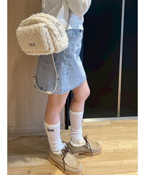 FURFUR(ファーファー)の「ムートンライクアンクルレースアップブーツ(ブーツ・レディース・ベージュ/ブラック/オフホワイト・38/37/36)」の19枚目の写真