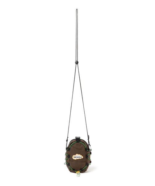 BEAMS T（ビームスティー）の「LOLA'S HARDWARE / 'Cloud Logo’ Shoulder & Waist Bag（トートバッグ・メンズ・ダークブラウン/ゴールド・ONE SIZE）」の11枚目の写真