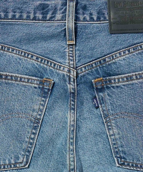 Levi's(リーバイス)の「Levi's/リーバイス BLUETAB(TM) DROP バレルジーンズ(デニムパンツ・レディース・インディゴブルー・28inch/27inch/26inch/25inch/24inch/23inch)」の9枚目の写真