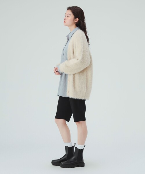 BEAMS HEART(ビームスハート)の「フェザーヤーン カーディガン(カーディガン/ボレロ・レディース・ホワイト系その他5/チャコールグレー/ピンク/ダークブラウン・FREE)」の6枚目の写真