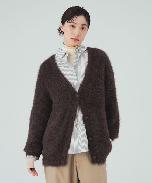 BEAMS HEART(ビームスハート)の「フェザーヤーン カーディガン(カーディガン/ボレロ・レディース・ホワイト系その他5/チャコールグレー/ピンク/ダークブラウン・FREE)」の15枚目の写真