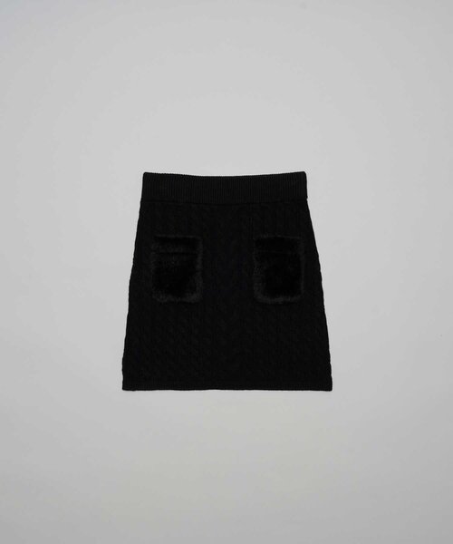 Belle Charme（ベルシャルム）の「【Belle Charme】Cable Knit Tight Skirt（スカート・レディース・ブラック/ベージュ/ピンク・FREE）」の6枚目の写真
