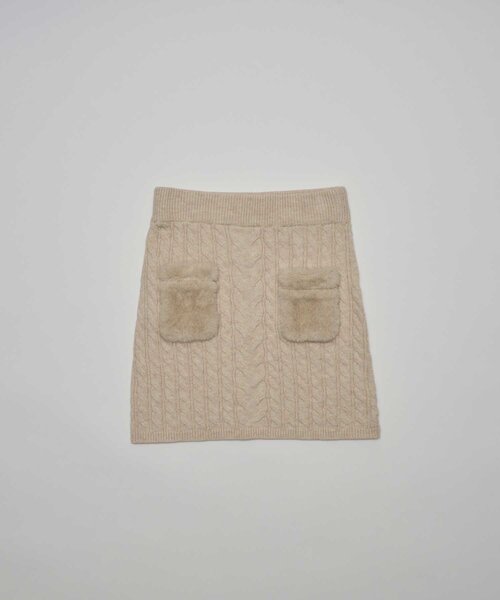 Belle Charme（ベルシャルム）の「【Belle Charme】Cable Knit Tight Skirt（スカート・レディース・ブラック/ベージュ/ピンク・FREE）」の15枚目の写真