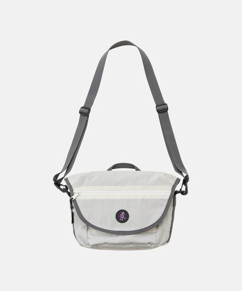 Gramicci（グラミチ）の「MULTI SIDE BAG｜マルチサイドバッグ（ショルダーバッグ・メンズ・その他/オリーブ/ライトグレー・F）」の4枚目の写真