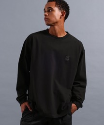 [NUMERALS]NO WORRIES ONE-POINT EMBROIDERY TEE