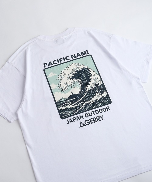 GERRY(ジェリー)の「GERRY ジェリー バックプリント 半袖Tシャツ 富士山 波(Tシャツ/カットソー・メンズ・ホワイト/ブラック系その他/ブラック/ホワイト系その他・M/L)」の2枚目の写真