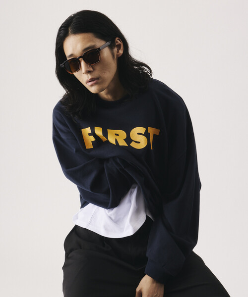 FREAK'S STORE（フリークスストア）の「Firsthand/ファーストハンド リラックスフィット FIRSTプリント クルーネック スウェット【限定展開】（スウェット・メンズ・ネイビー/チャコールグレー/グレー/ブラック・LARGE/MEDIUM）」の19枚目の写真