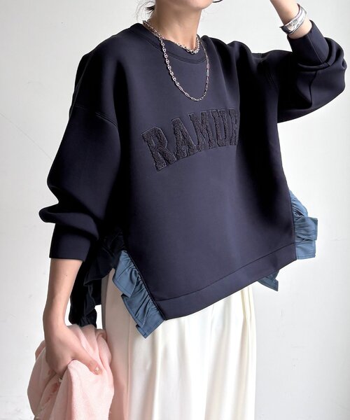 DouDou(ドゥドゥ)の「【WEB限定】ダンボールサイドフリルサガラ刺繍プルオーバー(Tシャツ/カットソー・レディース・ライトグレー/ブラック/ネイビー・FREE)」の3枚目の写真