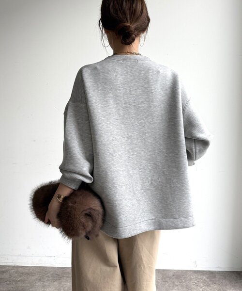 DouDou(ドゥドゥ)の「【WEB限定】ダンボールサイドフリルサガラ刺繍プルオーバー(Tシャツ/カットソー・レディース・ライトグレー/ブラック/ネイビー・FREE)」の22枚目の写真