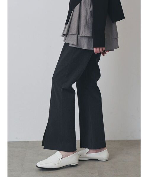ELENDEEK(エレンディーク)の「TRスリムスリットパンツ(その他パンツ・レディース・ブラック/チャコールグレー・1/2)」の7枚目の写真