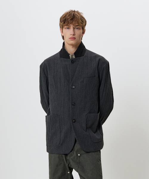 NOUN(ノウン)の「ウィンクル ブレイ (シャドウ チャコール)(テーラードジャケット・メンズ・チャコール・LARGE/MEDIUM)」の3枚目の写真