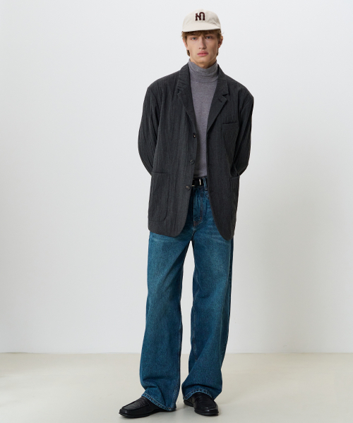 NOUN(ノウン)の「ウィンクル ブレイ (シャドウ チャコール)(テーラードジャケット・メンズ・チャコール・LARGE/MEDIUM)」の5枚目の写真