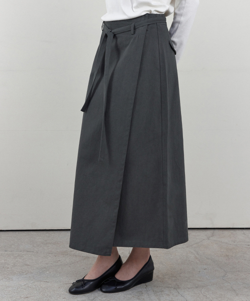WEDNESDAYOASISFORWOMEN（ウェンズデー オアシス フォー ウーマン）の「ヴィンテージウォッシュドラップスカート_VINTAGE KHAKI(WB6SK06)（スカート・レディース・カーキ・MEDIUM/SMALL）」の2枚目の写真
