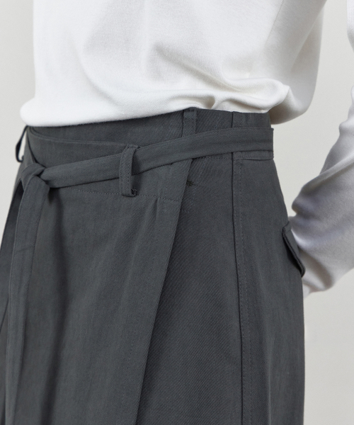 WEDNESDAYOASISFORWOMEN（ウェンズデー オアシス フォー ウーマン）の「ヴィンテージウォッシュドラップスカート_VINTAGE KHAKI(WB6SK06)（スカート・レディース・カーキ・MEDIUM/SMALL）」の3枚目の写真