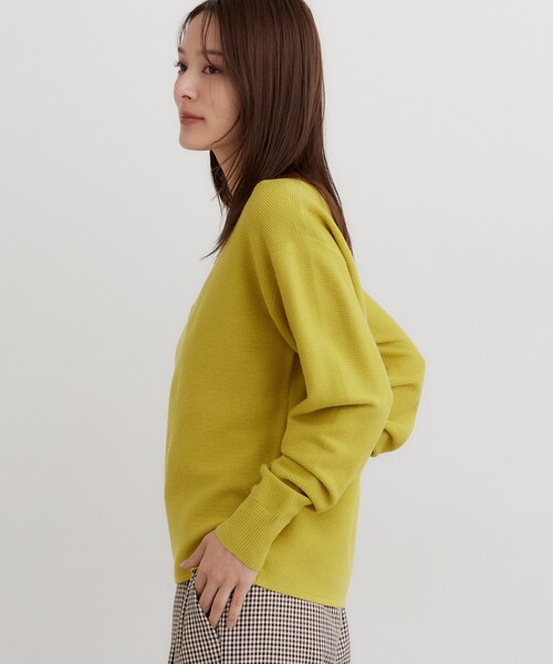 THE SHOP TK (ザ ショップ ティーケー )の「【毛玉防止/蓄熱/洗える】美映えガーターニット(ニット/セーター・レディース・ブラック/ダークグリーン/ボルドー/ブルー系その他7/イエロー/ナチュラル/ピンク系その他2・14/13/11/12)」の11枚目の写真