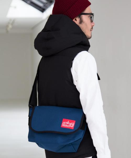Manhattan Portage（マンハッタンポーテージ）の「[マンハッタンポーテージ] BC★Manhattan Portage メッセンジャーバッグ 1605JR（ショルダーバッグ・メンズ・ブラック/ロイヤルブルー・FREE）」の2枚目の写真