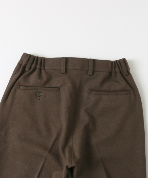URBAN RESEARCH(アーバンリサーチ)の「UR ウール混ポンチ イージーPT(その他パンツ・メンズ・ブラック/ブラウン・MEDIUM/LARGE)」の8枚目の写真